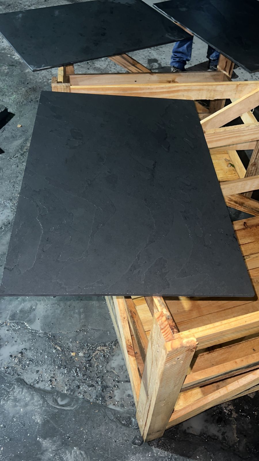 Natuursteen Mustang Absolute Black 900x600x12mm