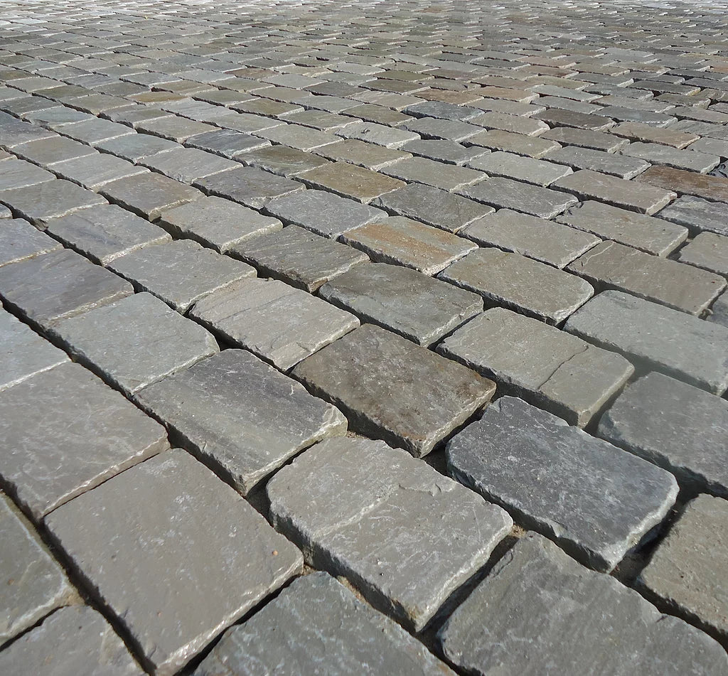 Kasseien Kandla Grey 14x14x5-7cm -20x14x5-7cm en 20x14x3-5cm