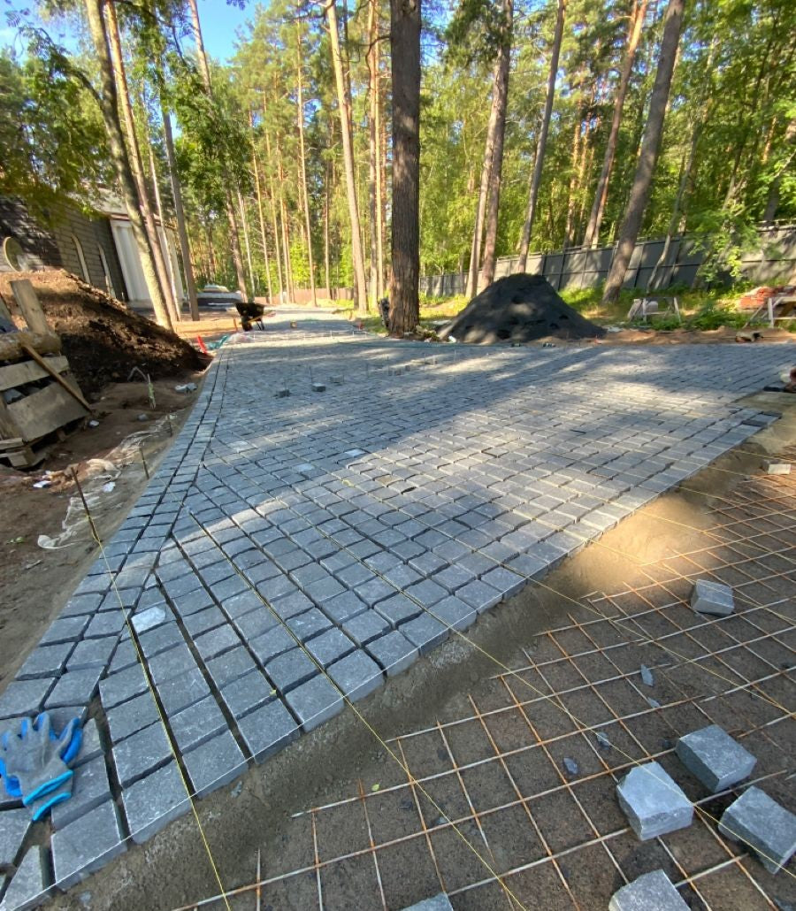 Basalt Dark Vietnam 20x14-14x14-10x10x5-7cm