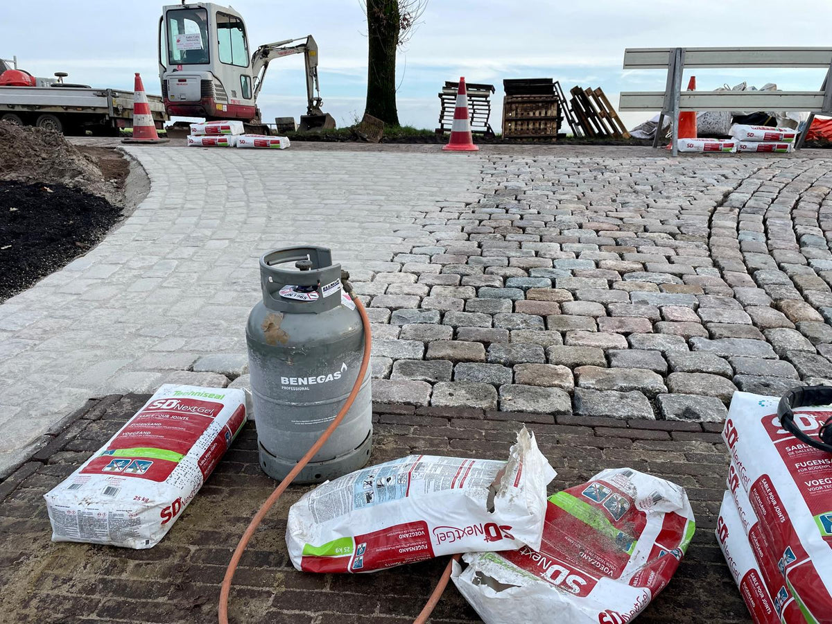art 832 Techniseal Voegzand SD+Next Gel MC 25KG kleur zandgrijs en graniet