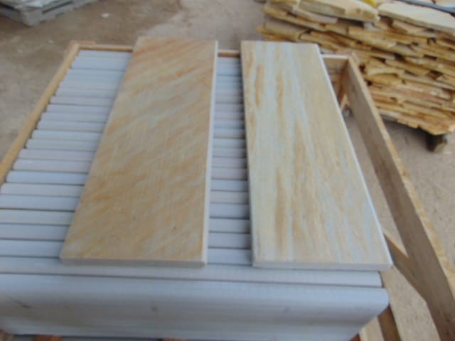 Zwembadranden Brasil Yellow 100x35x3cm en hoekstukken 50/35x50/35x3cm  halfrond