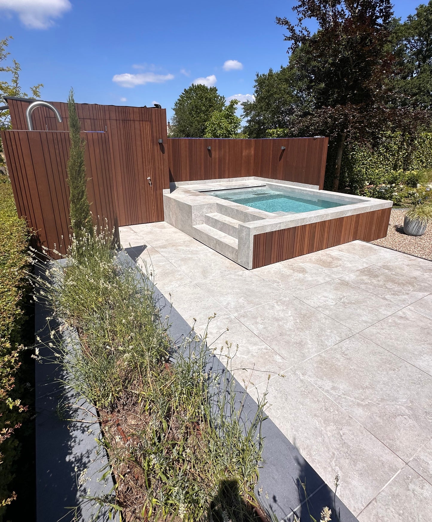 Terrastegels Dolomia  Almond 894x894x20mm  naturale