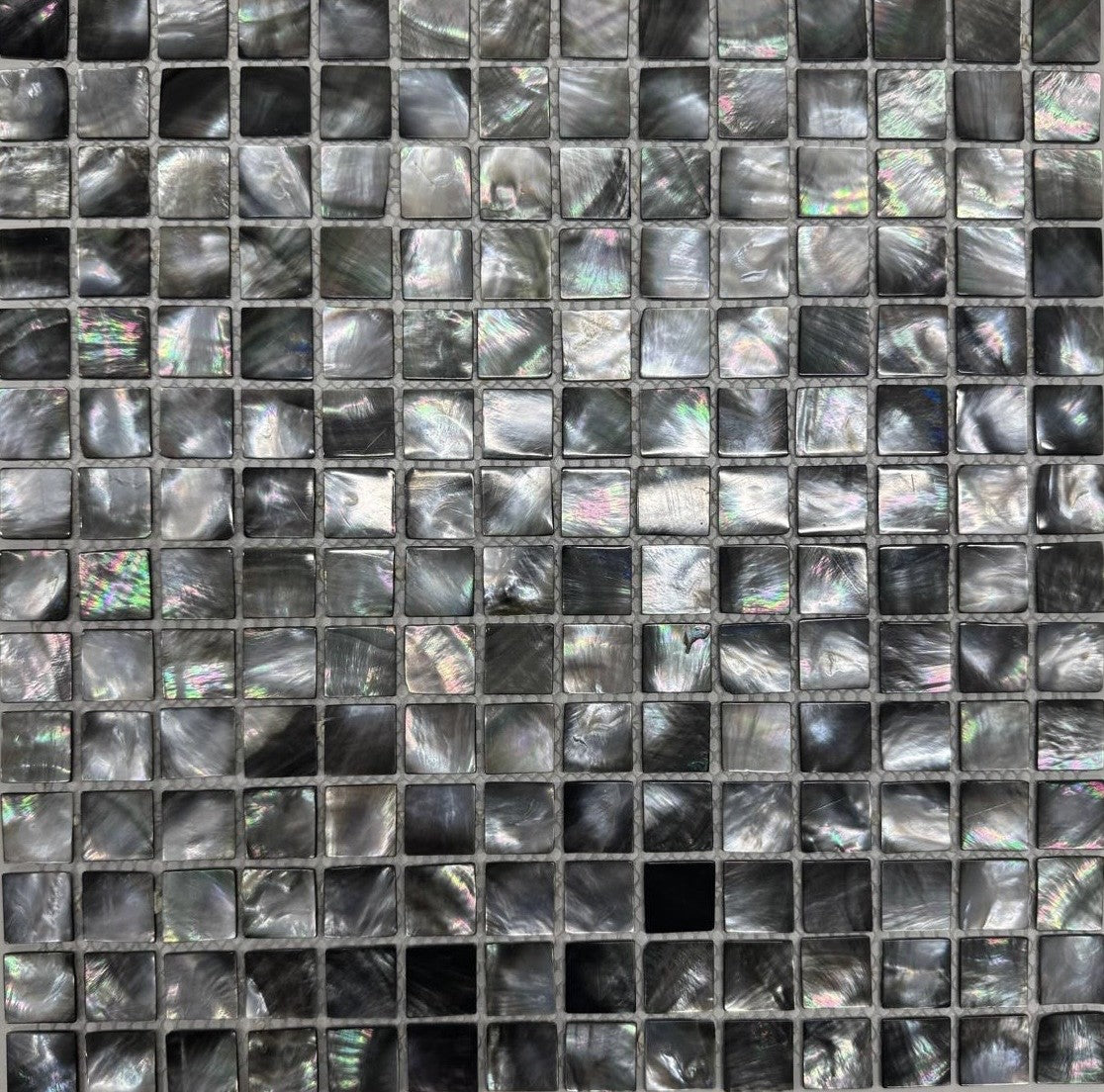 art 700 Deep Sea Oyster Pearl Natural Mozaïek 15mm op matje 300x300x2mm