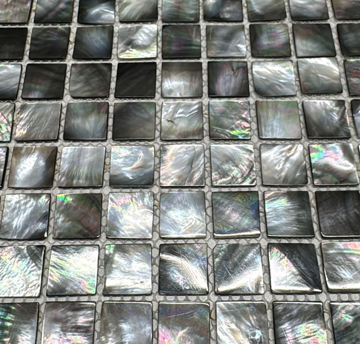 art 700 Deep Sea Oyster Pearl Natural Mozaïek 15mm op matje 300x300x2mm