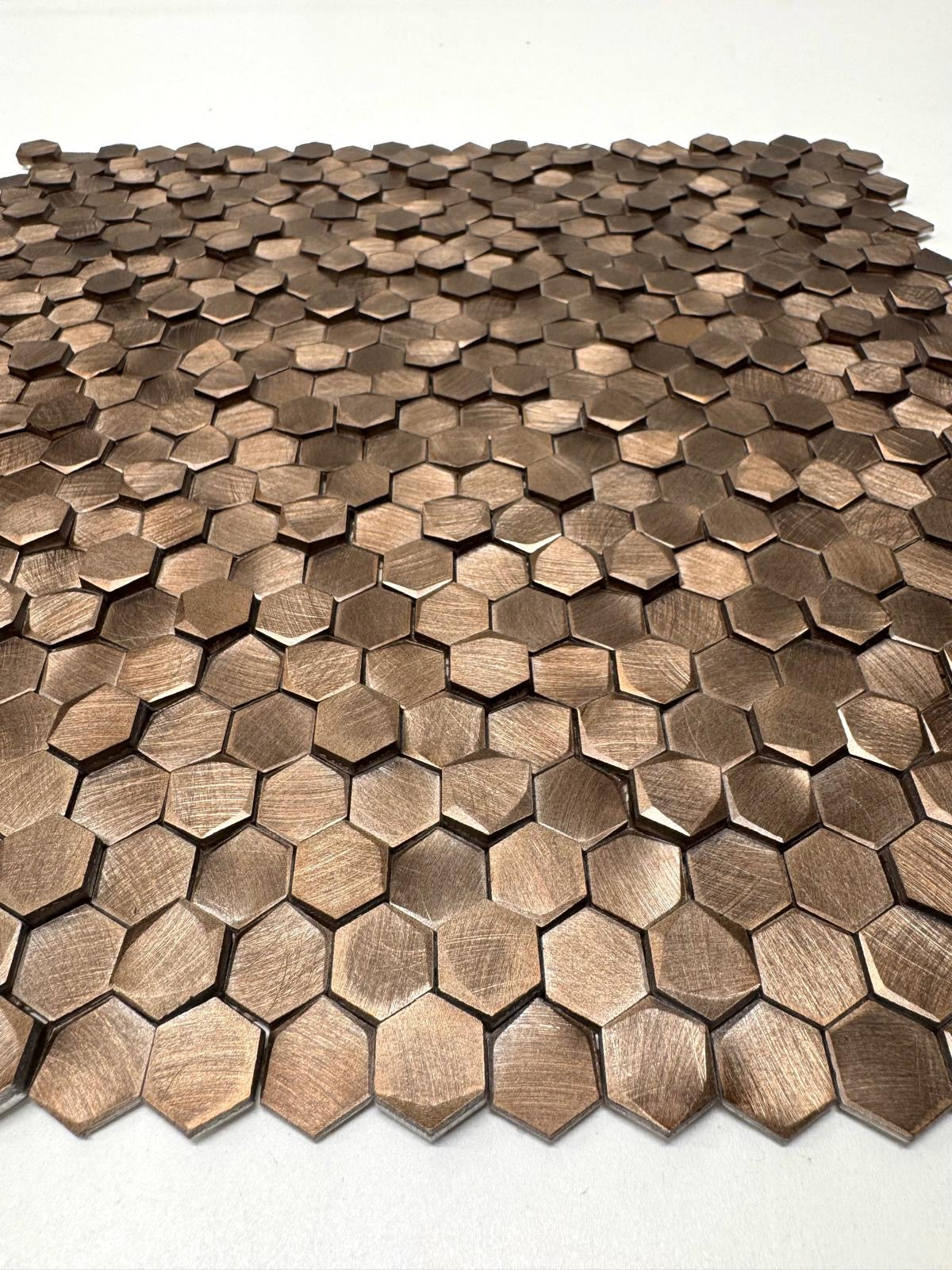 art 725 Colonial L Antic Hexagon Bronze 10mm  3D 4-8mm op matje 300x300