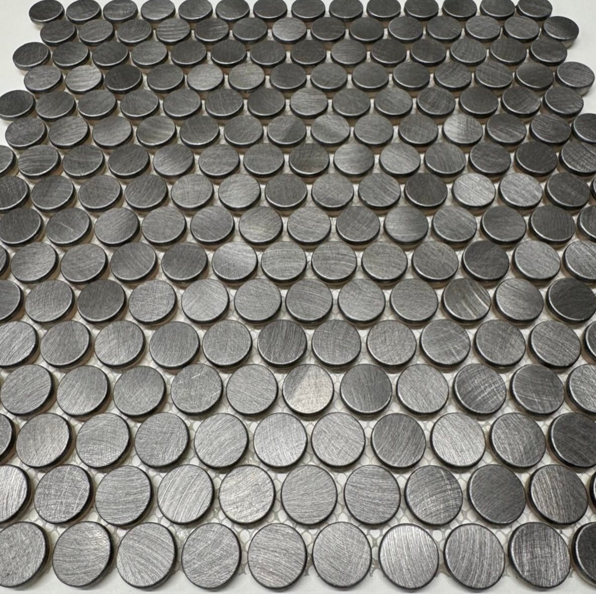 art 730 Reflections Gun Metal Penny Round 19mm