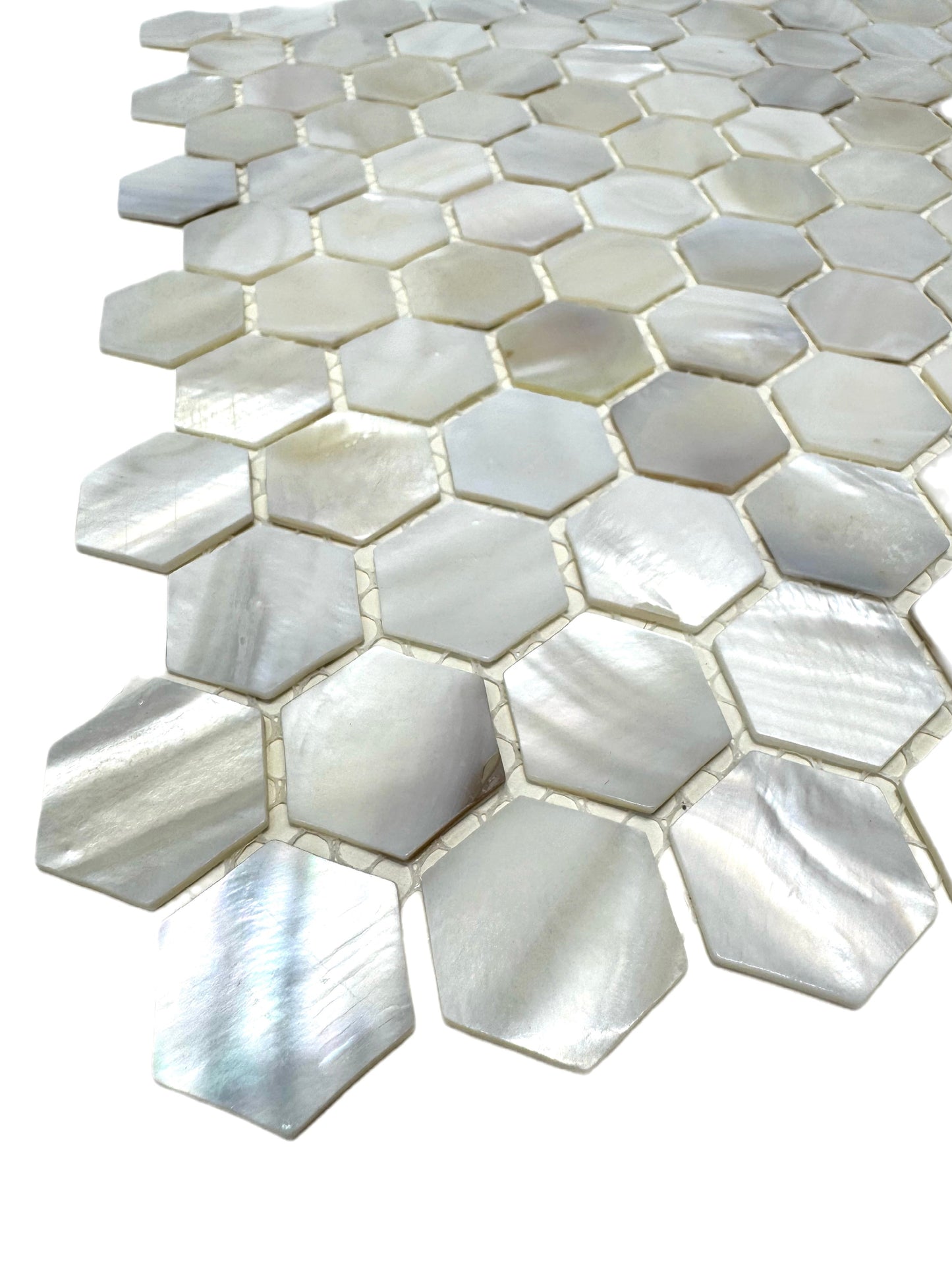 art 721 Oyster Pearl White Hexagon schelp  23mm op matje 300x300x2mm
