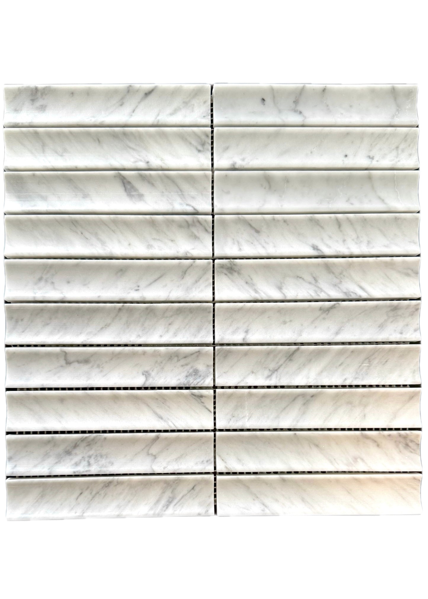 art 702 Kit Kat  Conclave Bianco Carrara Mozaïek 151x30x10mm op matje 300x300x10mm