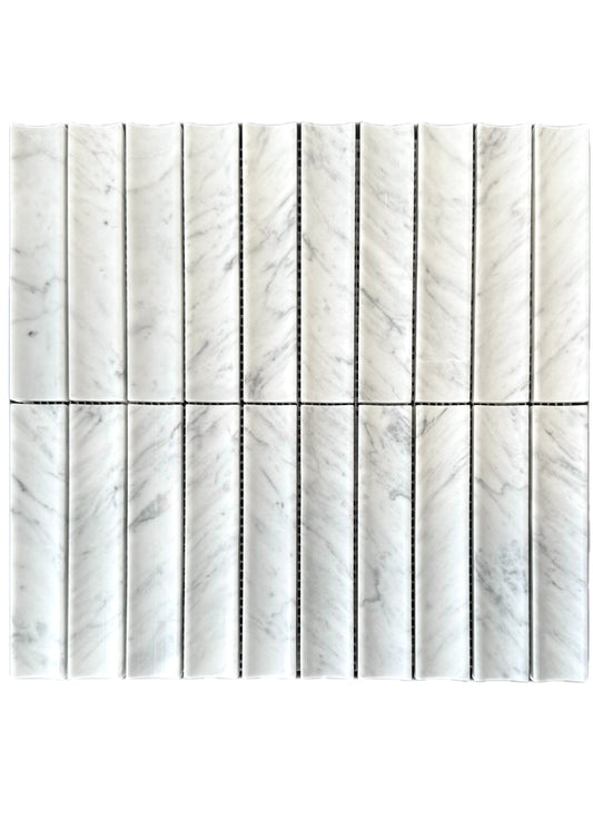 art 702 Kit Kat  Conclave Bianco Carrara Mozaïek 151x30x10mm op matje 300x300x10mm