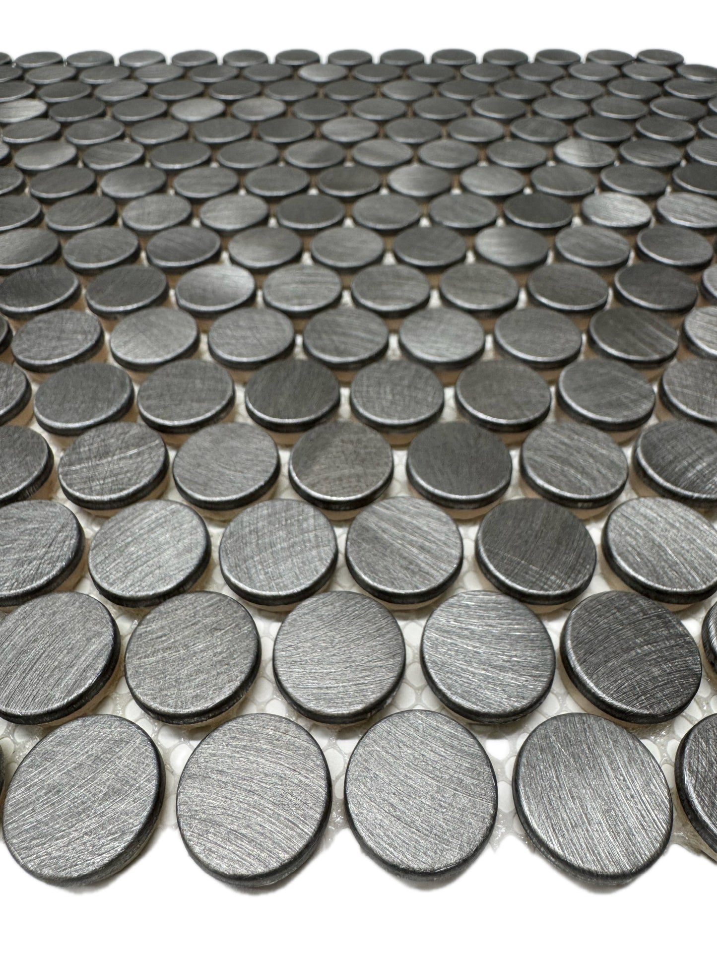 art 730 Reflections Gun Metal Penny Round 19mm