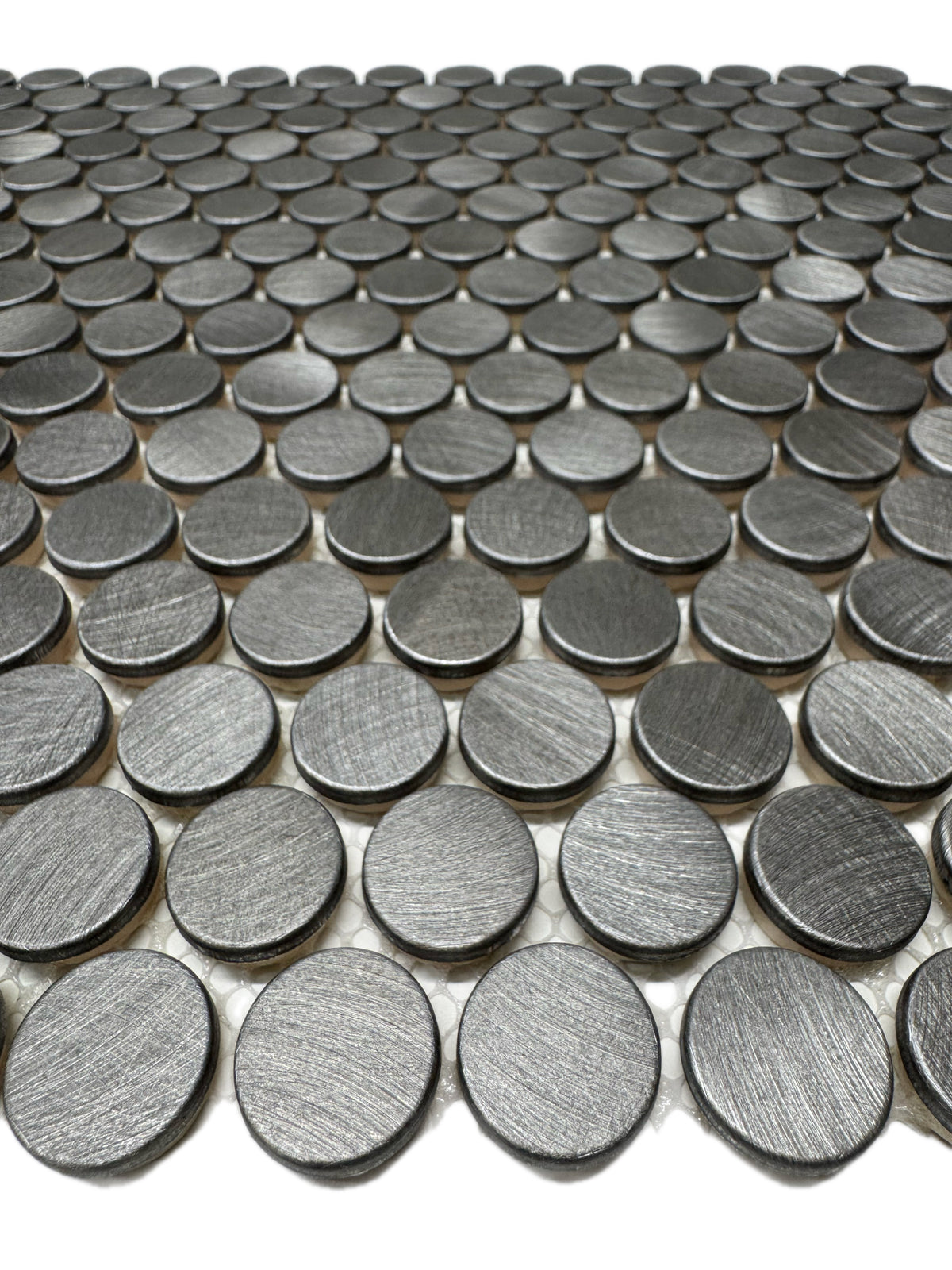 art 730 Reflections Gun Metal Penny Round 19mm