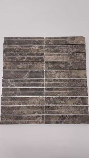 Marron Emperador Conclave